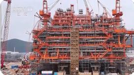 海上石油开发再添利器！万吨海上油气平台来了